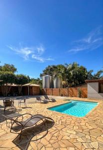 Recanto dos Pássaros c Piscina em Serra Negra