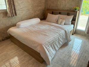 Sunshine Rest Resort