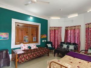 SoNish Homestay Marayur - 3 BHK for around 25 people - Booking reservation after advance payment