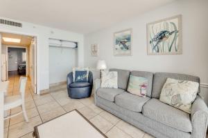 Amazing Honeymoon Direct Oceanfront Suite w Pools