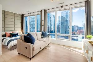 City Centre Studio - Best Location!