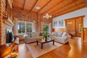Valley View Retreat Private 36 Acre Hinterland Escape