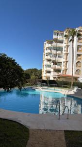 Beautiful apartament With pool
