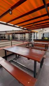 beautiful apartment, two blocks from the pedestrian street