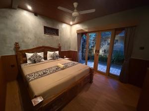 Ekas Homestay
