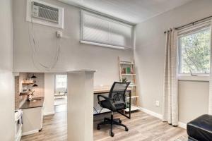 Uptown 2 bedroom flat near Train Depot