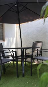 Refugio La Quinta - Hogar colindando al Parque