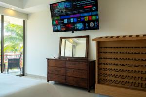 Amazing Beach Condo in Acapulco Diamante, 4 BR