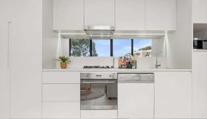 North Sydney Sunny Side