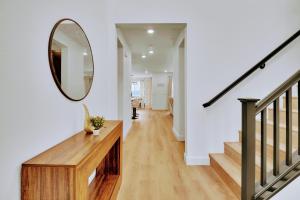 Modern Luxury 5BR • Lounge • EV • Games •Yard •BBQ