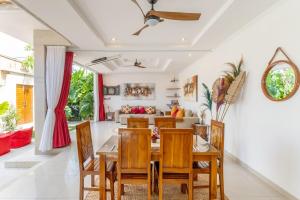 2BR Elevated Pool Villa w Cinema in Seminyak Heart