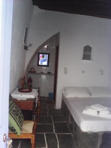 Aris & Maria Houses Sifnos Greece