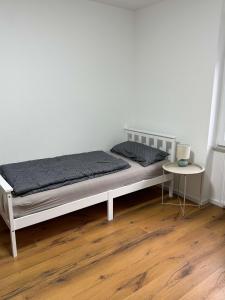 Handwerkerzimmer mit 2 Einzelbetten an der Grenze zu Basel
