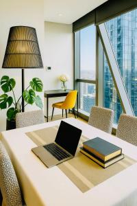 The West Horizon Executive Residence REL841