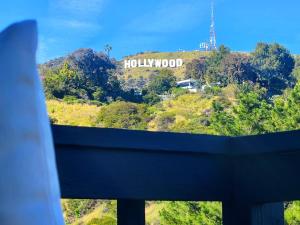 Hillside Retreat with Balcony Views of the Hollywood Sign