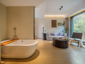 충칭 / 중경 Jinshanyin Resort Hotel 호텔 로비