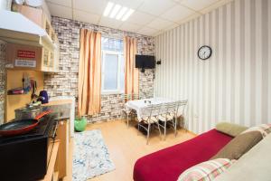 DOWNTOWN - BEST Price Small Apartment