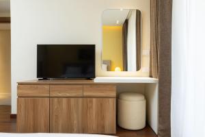 New Cairo Meraviglia 4BR at Stone Residence