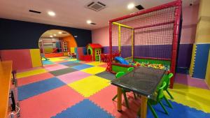 First Joy Hotel