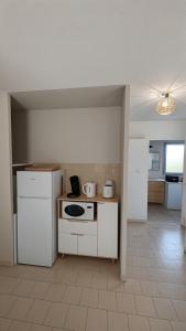 Pratsfleuris , piscine, pétanque et parking