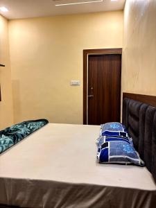 TB Homestay- 1min to Taj Mahal