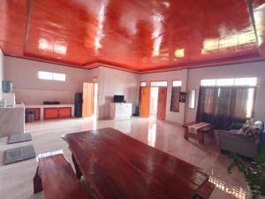 Tobay Family Home