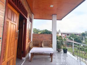 Tobay Family Home
