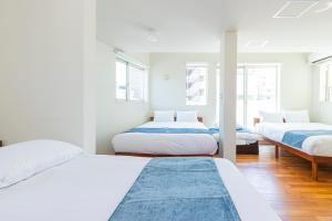 Atrium 2Bedroom-79M2 with small Car space-5mins to station-1min to 24-7shop