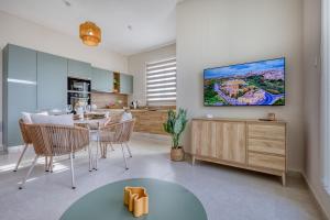 Alley Suites - New Studio in Gudja by SF Homes