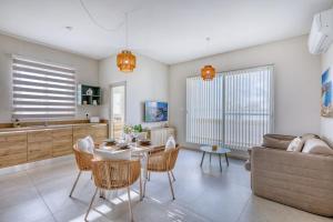 Alley Suites - New Studio in Gudja by SF Homes