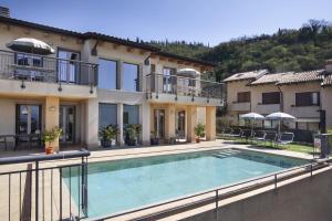 Casa Al Lago With Pool