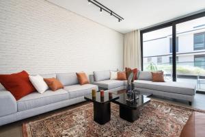 Luxury Apartement Anfaplace Seafront & Cosy