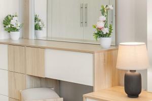 FIRST CLASS Studio Serene Garden View Retreat