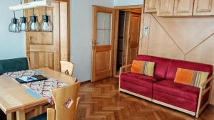 Vintage Apartment