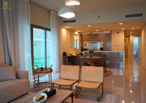 Sunlit Sea Breeze 2BR Retreat