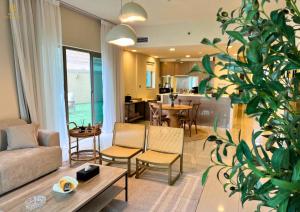 Sunlit Sea Breeze 2BR Retreat