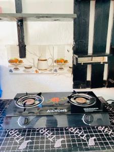 Peaceful Studio Cottage with Pool 10 Min Walk to Diani Beach and Kongo river