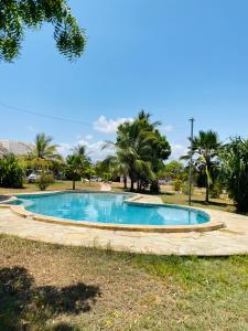 Peaceful Studio Cottage with Pool 10 Min Walk to Diani Beach and Kongo river