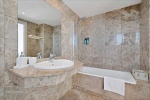 Villa Mare - Seaview Luxury House with Private Jacuzzi