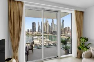 EMAAR Beach Front Beach Mansion Tower 1 - 803