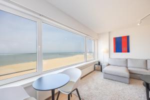 LECOMTE - Oceanfront 206