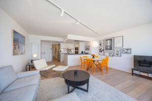 LECOMTE - Oceanfront 206