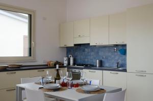 San Lorenzo Blue Apartments - 150m from the Beach