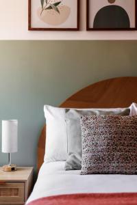 Coastal Chic Retreat - Steps from the Beach - Sleeps 4