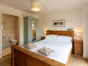 4 Bed in Bembridge oc-ic130