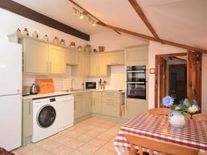 2 Bed in Bridgwater oc-theol