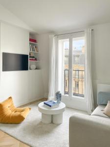 Luxurious apartment near Saint-Germain-des-Près