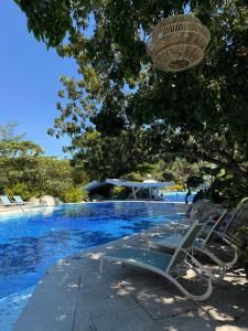 Luxurious 1-Bedroom Resort Condo Unit at Tambuli Seaside Living, Mactan, Lapu-lapu City