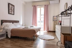 DeHomes - Ampia casa in centro 3 camere e 2 bagni
