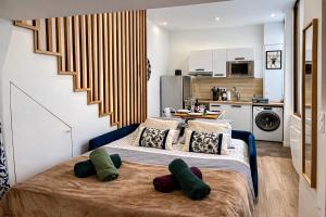 Le temps retrouvé-Père Lachaise-Wifi by La clé des expos